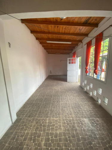 Casa En Alquiler De 3 Ambientes En San Miguel