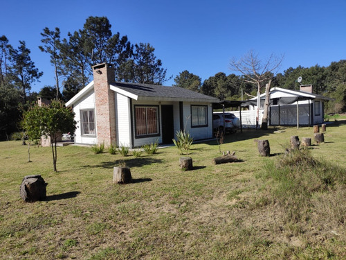 2 Cabañas De 48 M2, Punta Colorada,terreno De 1450 M2