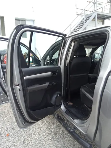 Toyota, Hilux