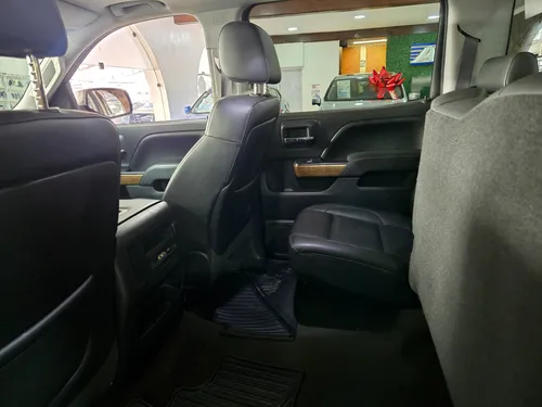 Chevrolet Cheyenne 5.3 2500 Crew Cab LTZ 4x4 At