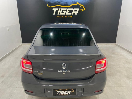 Imagem 6 de 14 de Renault Logan Authentique 1.0 2019 - 101.100km