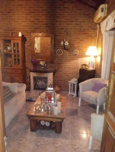Imagen 4 de 12 de Hermosa Casa De 4 Ambientes En Venta - Ingeniero Maschwitz