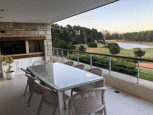 Departamento En Venta En Pinares