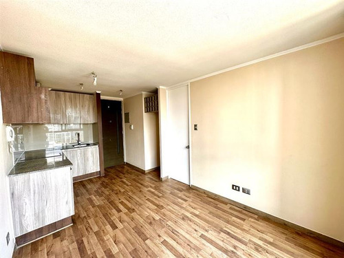 Dpto En Venta De 1 Dorm. En Estación Central