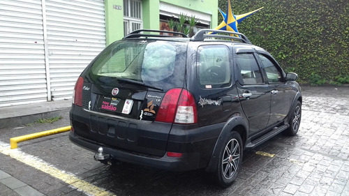 Fiat Palio Weekend 1.8 Flex Adventure 2006 $ 17990 Financia