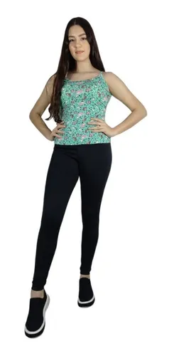 Menina de legging 2025