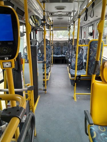 Midi Urbano Caio Apache Vip Mercedes-benz Of 1519 2017 +ar