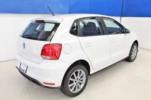 Imagen 4 de 14 de Volkswagen Polo Comfortline Plus Aut 2021