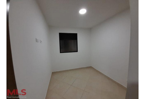 Apartamento En Venta En La Candelaria(mls#240314)