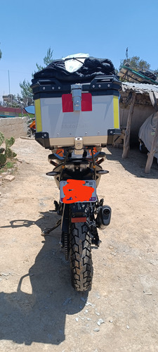 Ktm 390 Adventure. Incluye Baúl