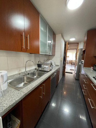 Vende Estupendo Depto 3d. 2b. Estacionamientos, Terrazas