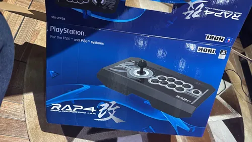 Controle Arcade Hori Rap 4 - Real Arcade Stick Nativo Ps4 Ps