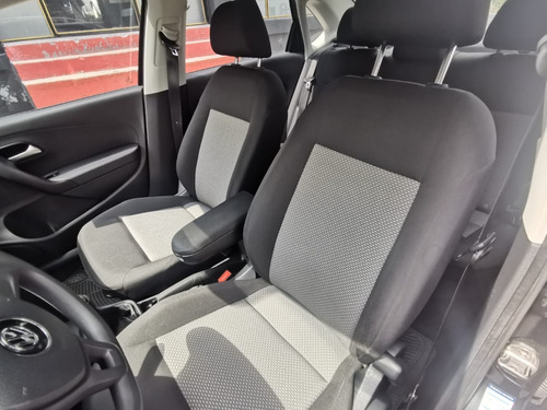 Imagen 11 de 13 de Volkswagen Vento 2018 Comfortline