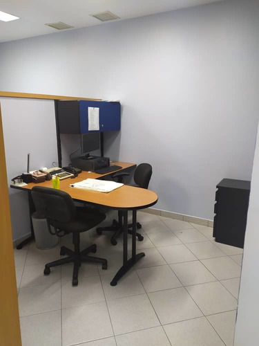 Imagen 5 de 13 de Vendo/alquilo Oficina 100mts2 La Candelaria 2795
