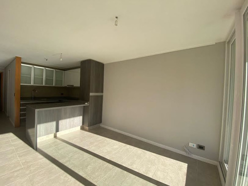 Depto En Arriendo De 3d/2b En Los Almendros De Reñaca