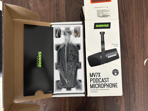 Micrófono Shure Mv7x Para Podcast Xlr Negro