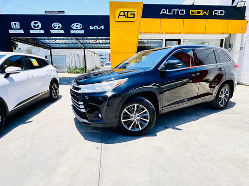 Toyota Highlander Xle 2019 4x4 Clean Carfax