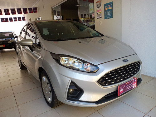 Imagem 3 de 12 de New Fiesta Hatch Se Plus 1.6 Flex Automático - 2018