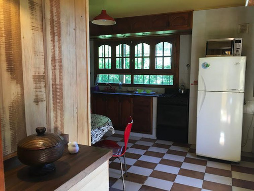 Casa En Venta - 4 Dormitorios 2 Baños - Cocheras - 660mts2 - Valeria Del Mar