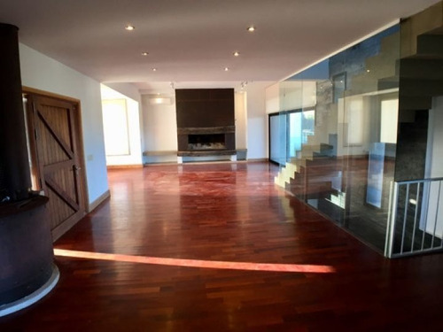 Casa A La Venta Con Renta En Lomas De La Tahona