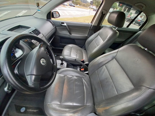 Imagem 3 de 12 de Polo Sedan Automatico