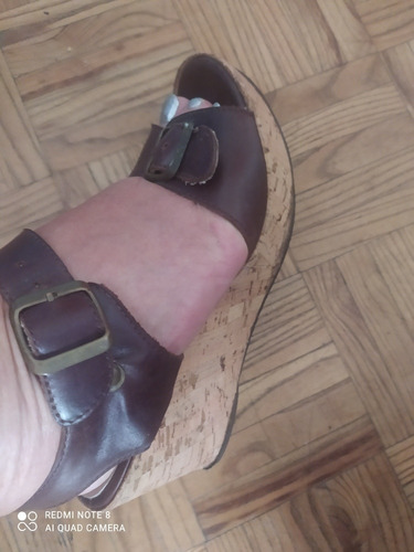 Sandalias 36 Marca Sagali De Cuero