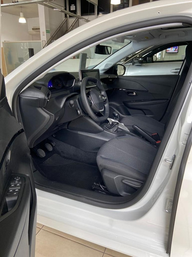 Imagen 9 de 16 de Peugeot 208 1.6l Style