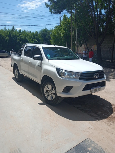 Toyota Hilux 2.4 Cd Sr 150cv 4x2 2018