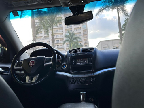 Fiat Freemont 2.4 PRECISION 16V GASOLINA 4P AUTOMÁTICO