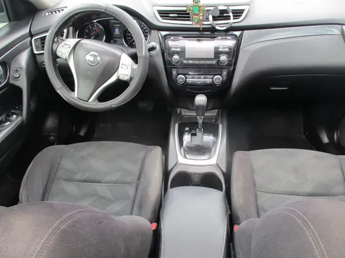 Nissan X-trail 4x2 2500cc At Aa