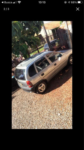 Imagem 2 de 3 de Chevrolet Corsa Super