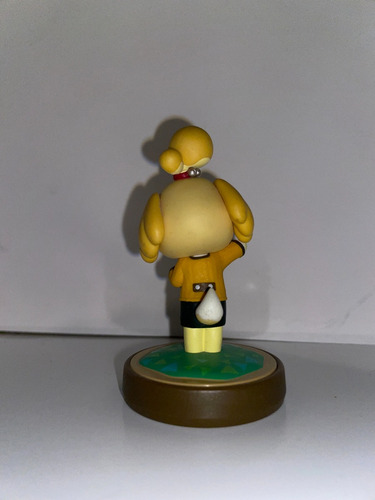 Animal Crossing Isabelle Ropa De Invierno (amiibo) (Usado)