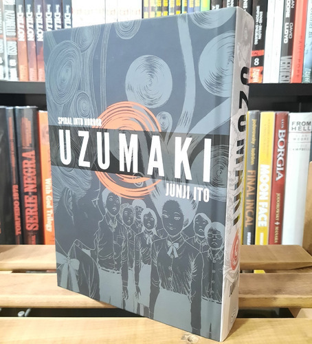 Uzumaki: Uzumaki, De Junji Ito. Serie Uzumaki, Vol. 1. Editorial Viz, Tapa Dura, Edición 1 En Inglés Americano, 2018