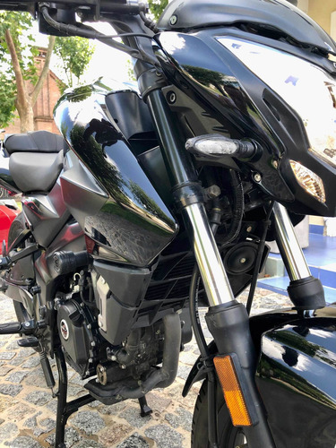 Imagen 25 de 25 de Bajaj Rouser Ns 200 Roja Y Negra 2016 Rodada En 2020, 5.000k