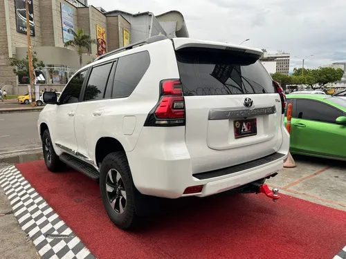 Toyota Prado Txl 3.0 At Diésel Blindaje 2 Plus