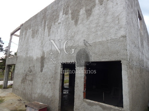 Excelente Propiedad A Terminar En Cuchilla Alta