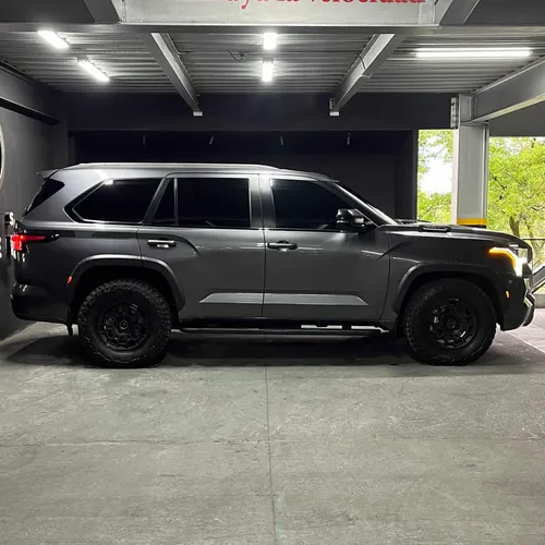 Toyota Sequoia 3.5 V6 Trd Pro
