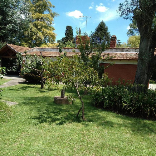 Imagen 18 de 30 de Casa Quinta Sobre Parque De 1834 M2 - El Trébol