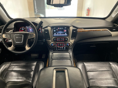GMC Yukon 6.2 Denali V8 At