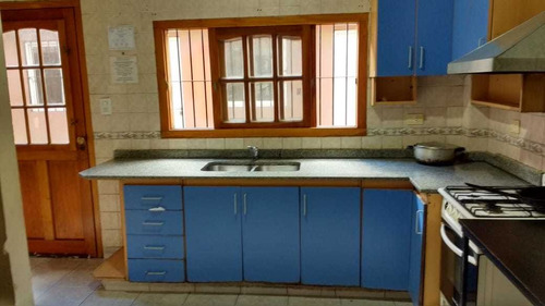 Caseros Casa Petit Hotel, 11 Habitaciones C/fac.