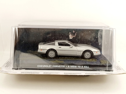 Chevrolet Corvette A View To A Kill Escala 1:43 James Bond