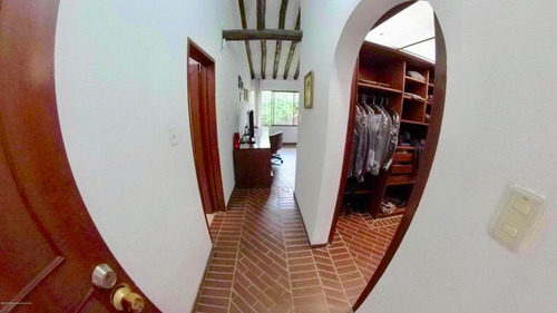 Vendo Casa En 20 De Julio(chia) Mls 21-437
