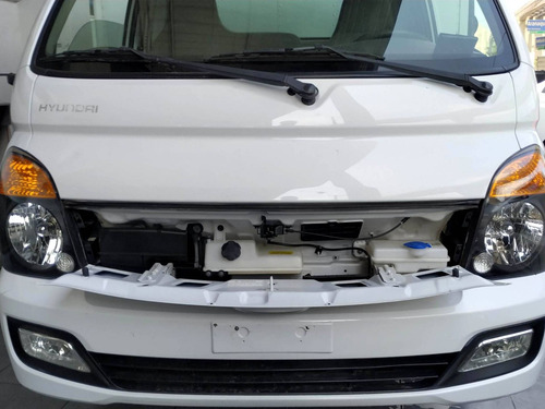 Imagem 11 de 14 de Hyundai Hr 2.5 Longo Sem Caçamba 4x2 16v 130cv Turbo