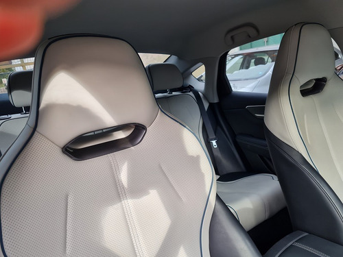 BYD King 1.5 Gl Dm-I Aut. (Phev) 5P Hibrido