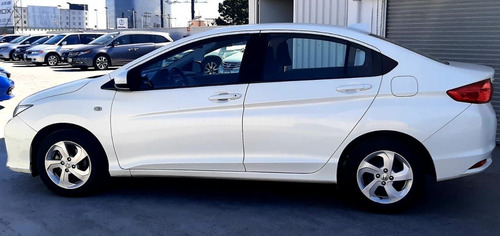 Imagen 5 de 15 de Honda City 2017 1.5 Lx Mt
