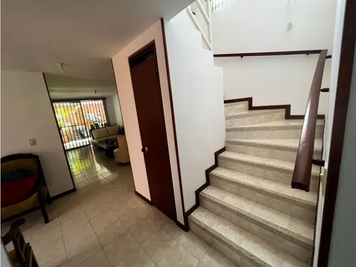 Venta Casa De 237mts2 Condominio El Castillo, Jamundí 9498.
