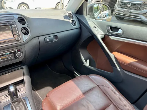 Volkswagen Tiguan 2.0 Track&fun 4m Tipt Clim Piel Nav At