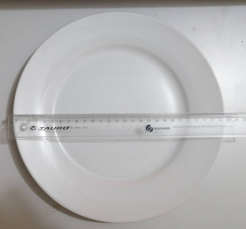 Plato De Ceramica Blanco De 26,5 Cm
