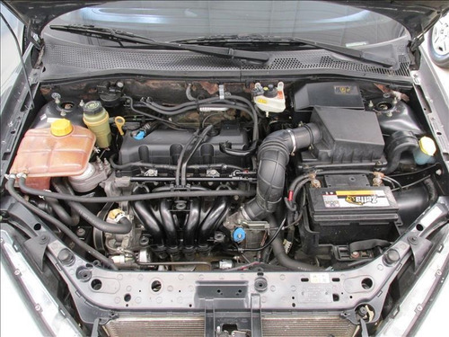 Ford Focus 1.6 Gl 8v