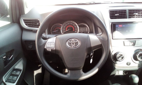 Imagen 10 de 15 de Toyota Avanza 2018 1.5 Xle At